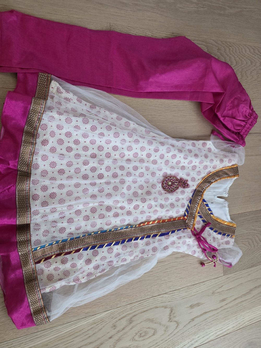Indian Girls Pink and White Traditional Party Dress, Approx Size 4-7T